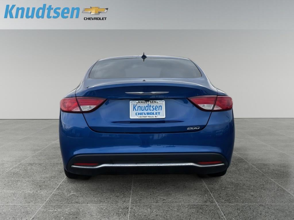 2016 Chrysler 200 Limited