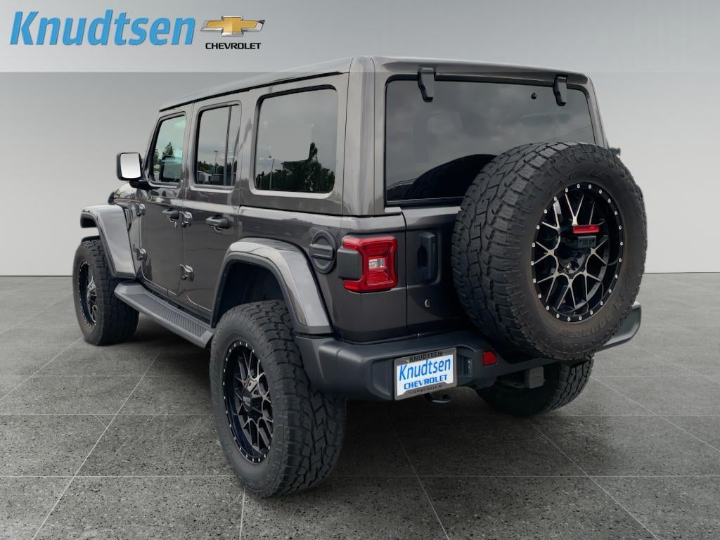 2020 Jeep Wrangler Unlimited Sahara Altitude
