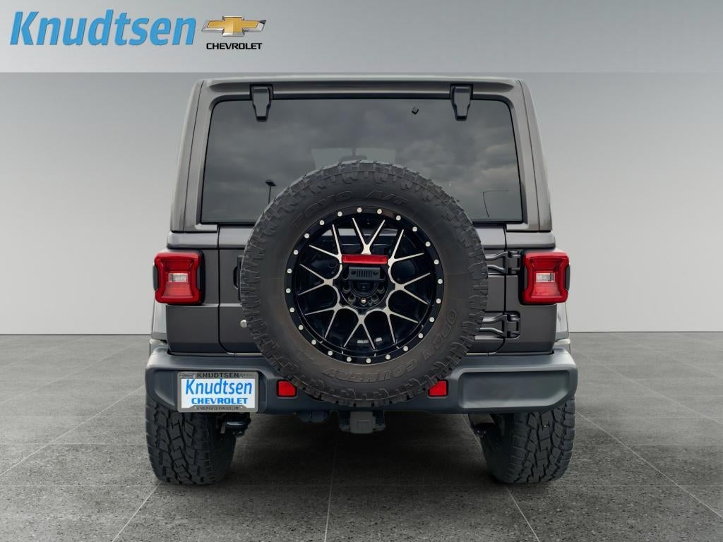 2020 Jeep Wrangler Unlimited Sahara Altitude