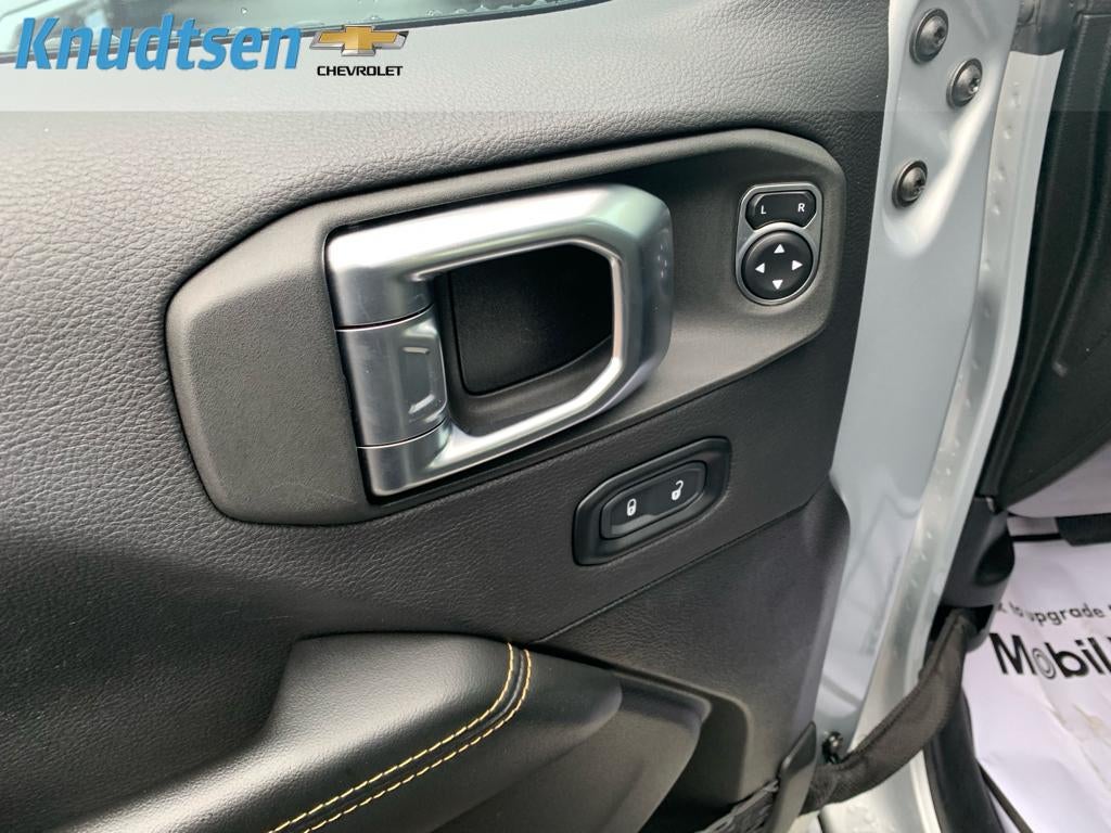 2024 Jeep Wrangler 4-Door Sahara 4x4