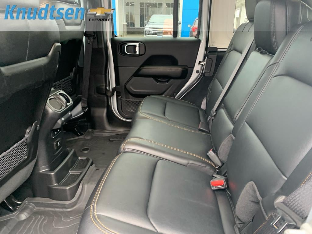 2024 Jeep Wrangler 4-Door Sahara 4x4