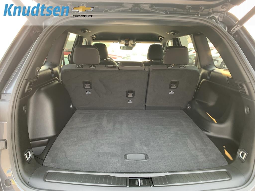 2025 Jeep Grand Cherokee Laredo 4x4