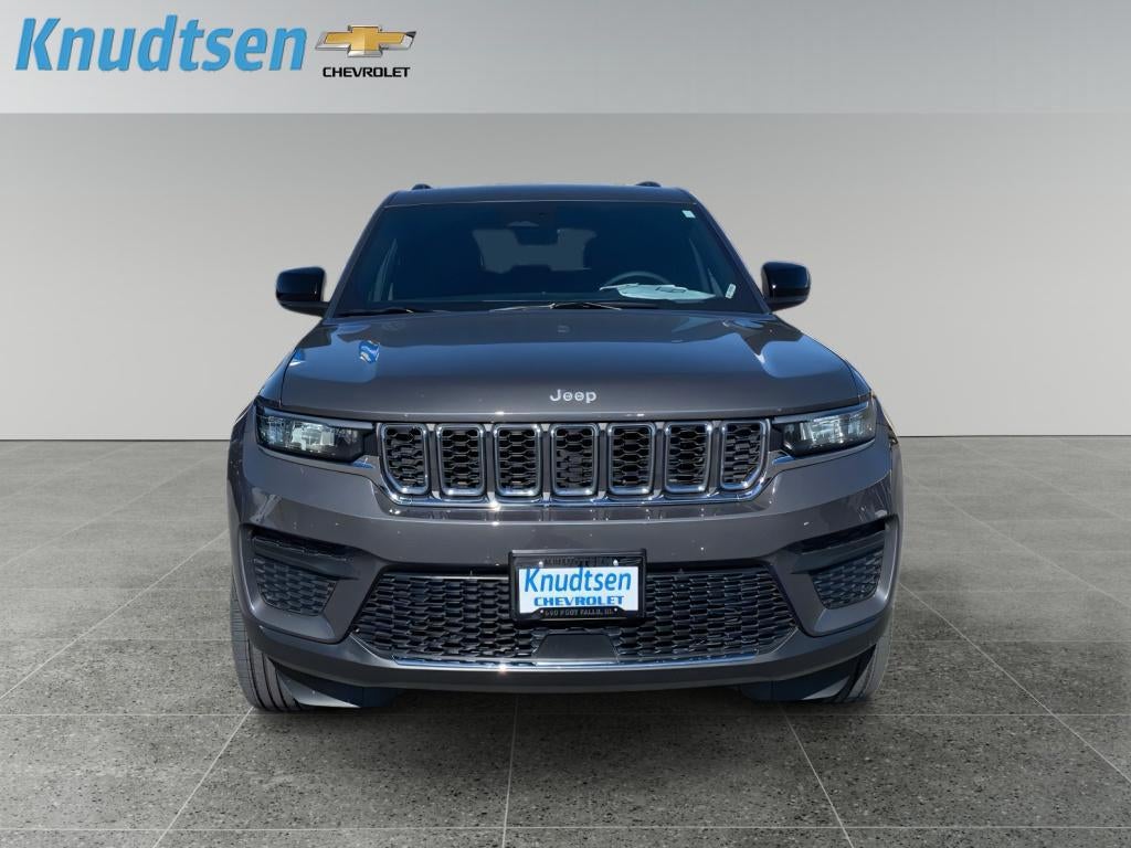 2025 Jeep Grand Cherokee Laredo 4x4