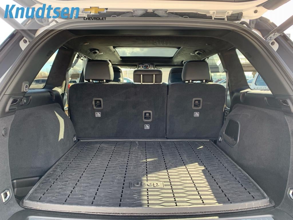2025 Jeep Grand Cherokee Summit Reserve 4x4