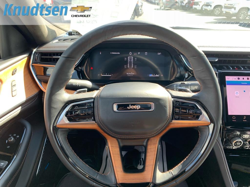 2025 Jeep Grand Cherokee Summit Reserve 4x4