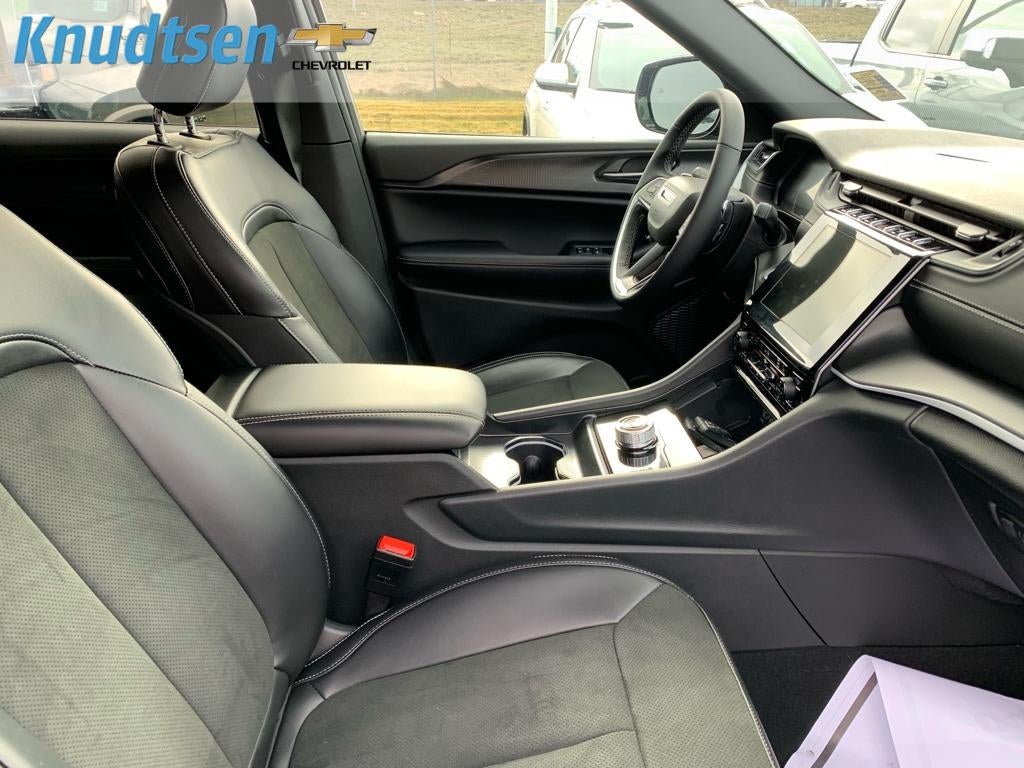 2025 Jeep Grand Cherokee L Altitude X 4x4