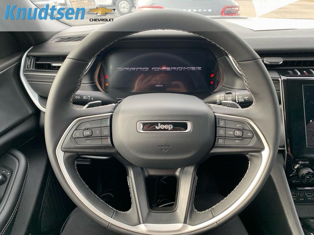 2025 Jeep Grand Cherokee L Altitude X 4x4