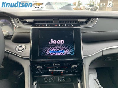 2025 Jeep Grand Cherokee L Altitude X 4x4