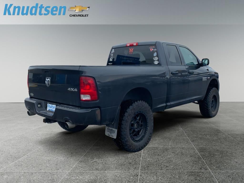 2018 RAM 1500 Express Quad Cab 4x4 6'4" Box