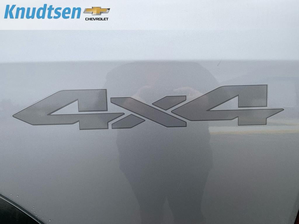 2019 RAM 1500 CLASSIC Base