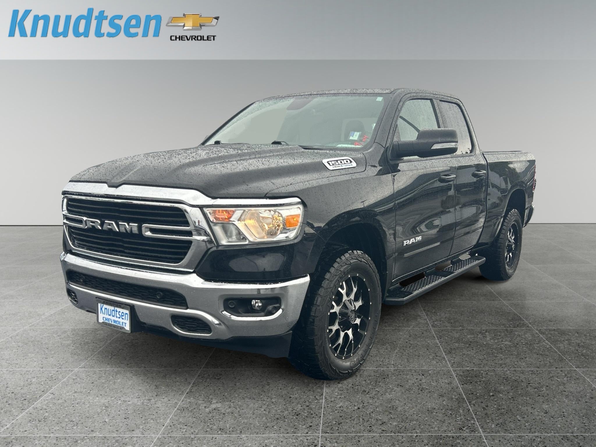 2021 RAM 1500 Big Horn Quad Cab 4x4 6'4" Box
