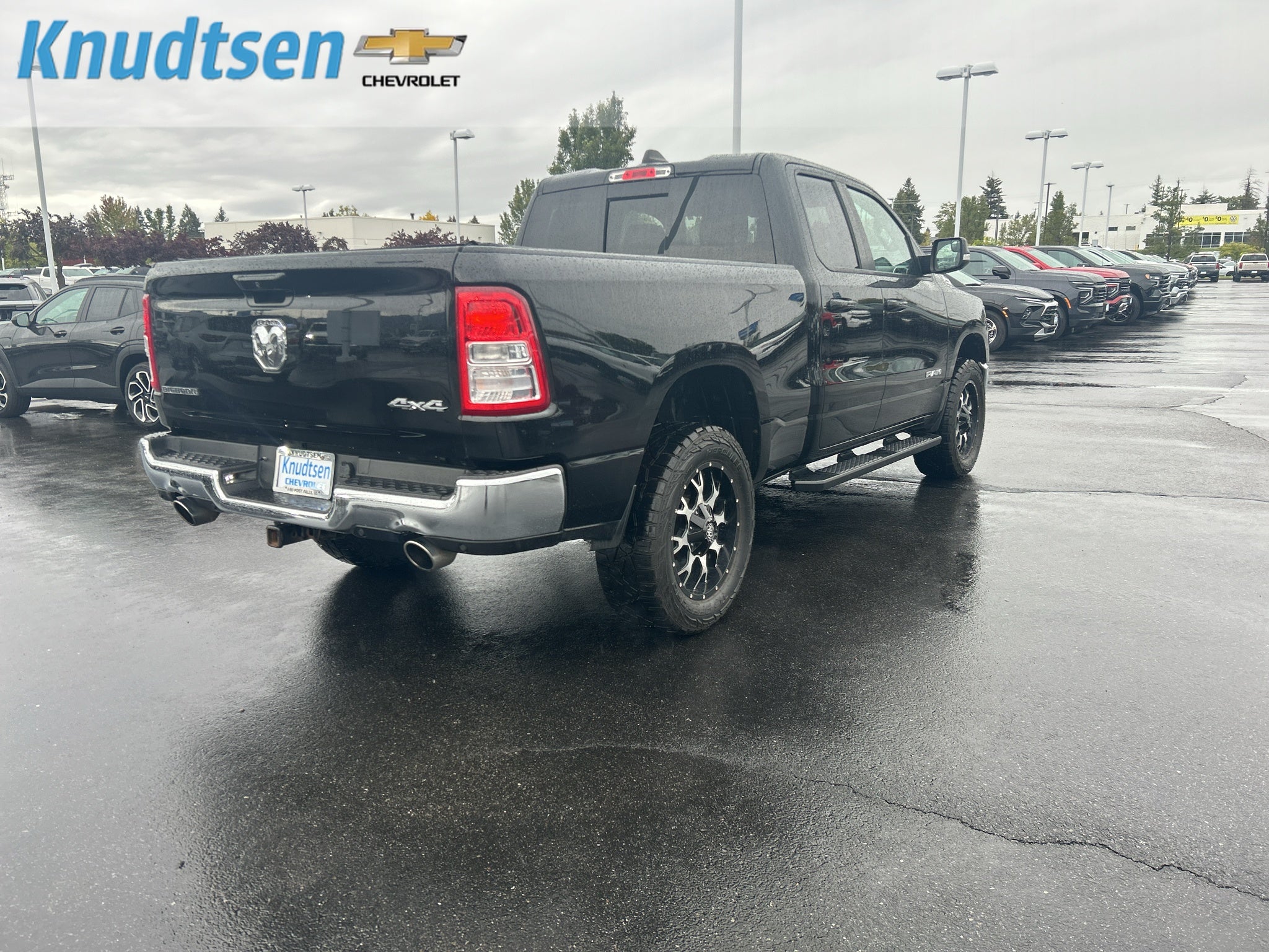 2021 RAM 1500 Big Horn Quad Cab 4x4 6'4" Box