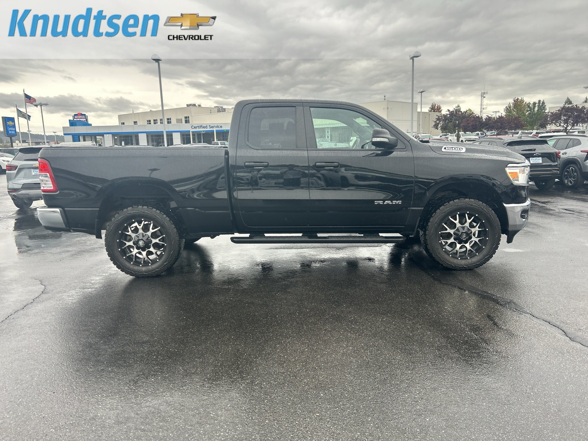 2021 RAM 1500 Big Horn Quad Cab 4x4 6'4" Box