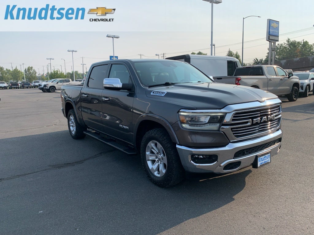 2021 RAM 1500 Laramie Crew Cab 4x4 5'7" Box