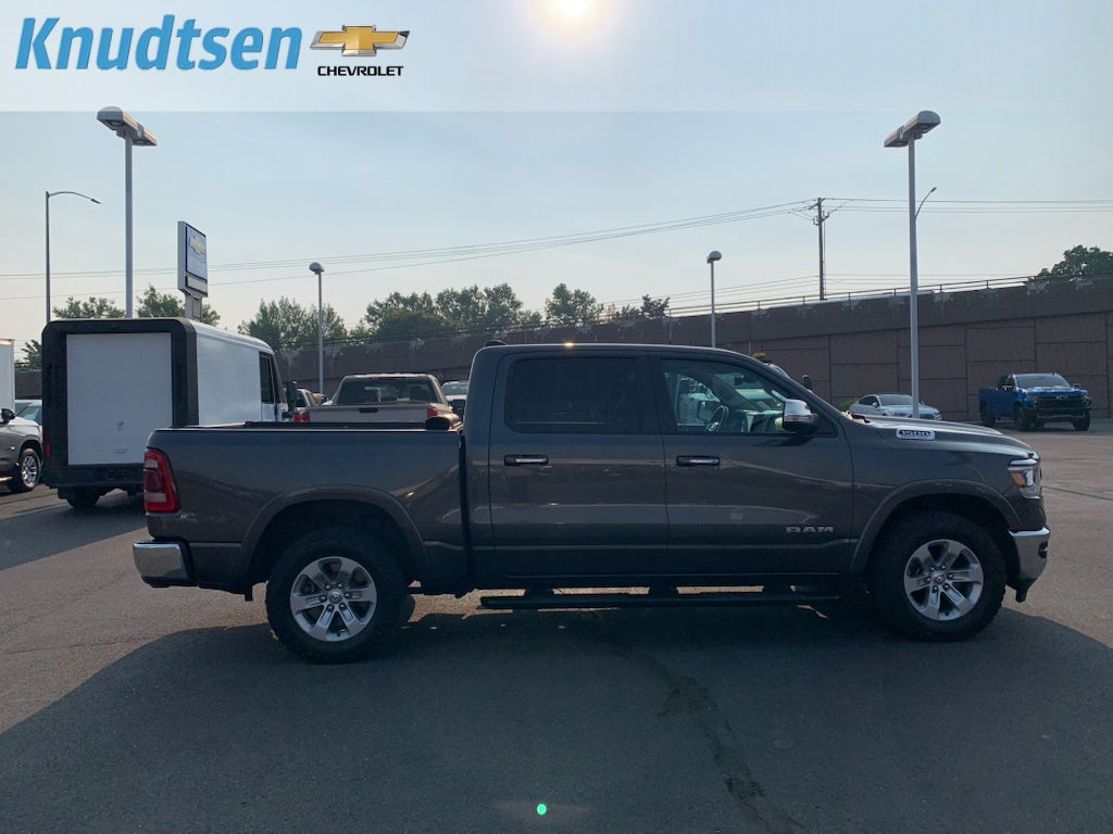2021 RAM 1500 Laramie Crew Cab 4x4 5'7" Box