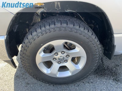 2019 RAM 1500 Big Horn/Lone Star Crew Cab 4x4 6'4" Box
