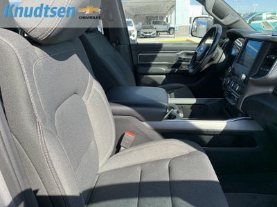 2019 RAM 1500 Big Horn/Lone Star Crew Cab 4x4 6'4" Box