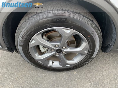 2025 Ford Escape ST-Line Select