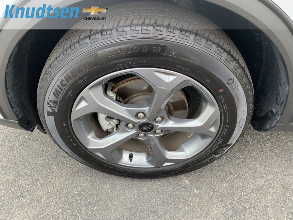 2025 Ford Escape ST-Line Select