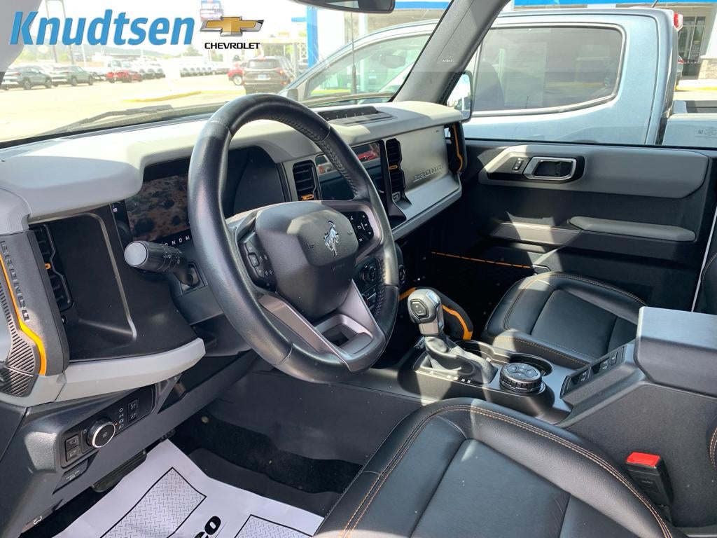 2023 Ford Bronco Base