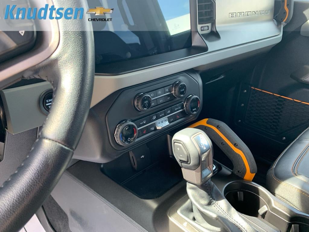 2023 Ford Bronco Base