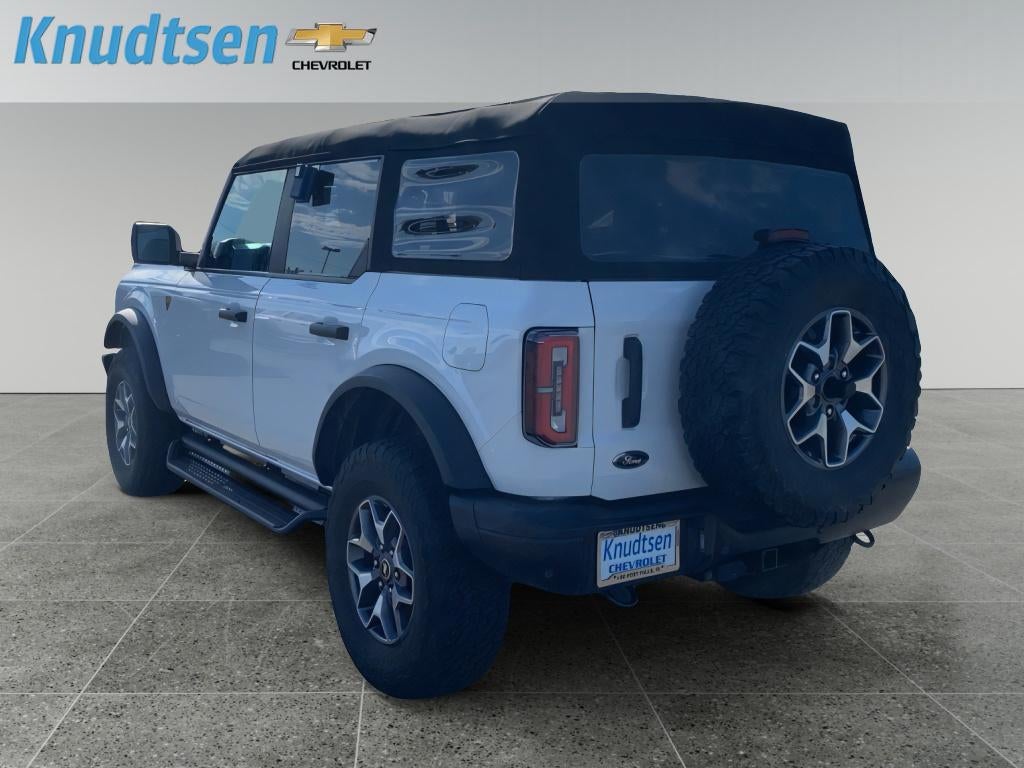2023 Ford Bronco Base