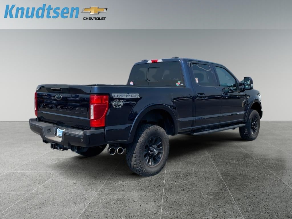 2022 Ford F-350 LARIAT