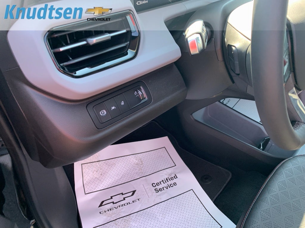 2027 Chevrolet Bolt RS - Photo 20