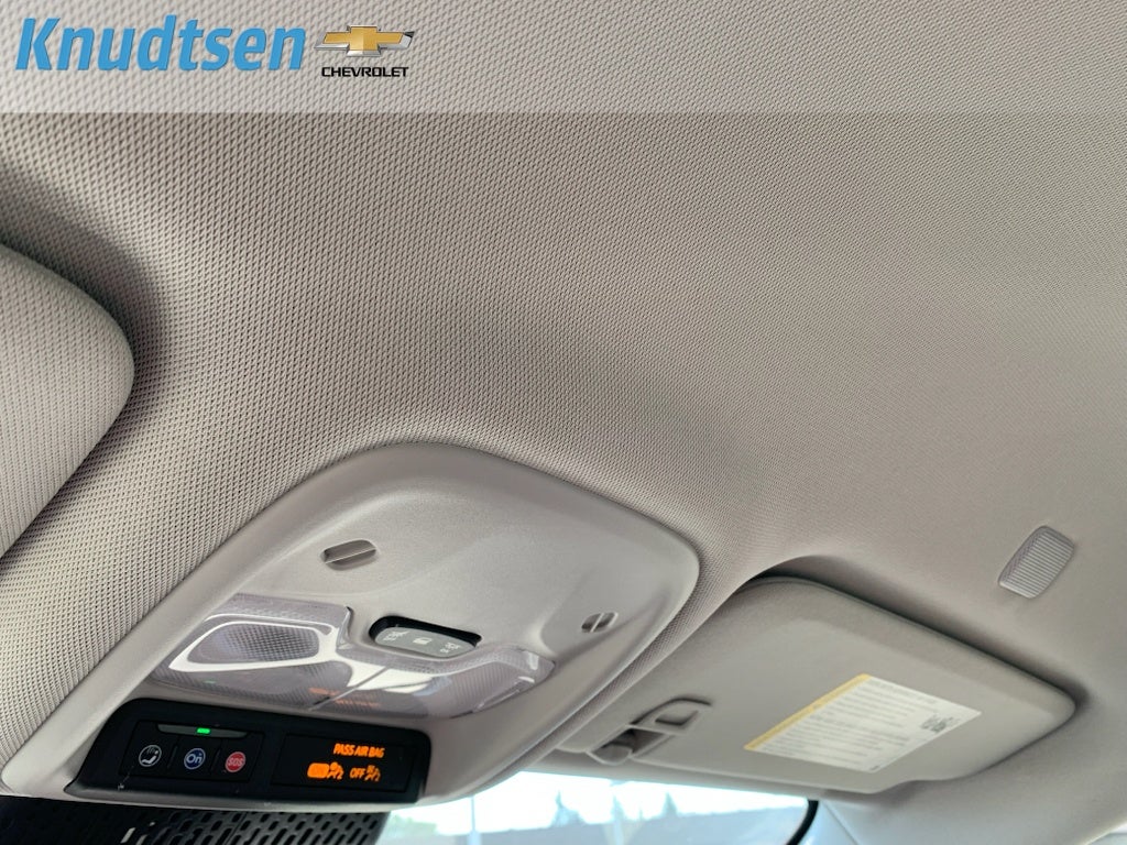 2027 Chevrolet Bolt RS - Photo 26