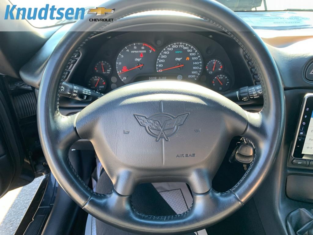 2003 Chevrolet Corvette Base