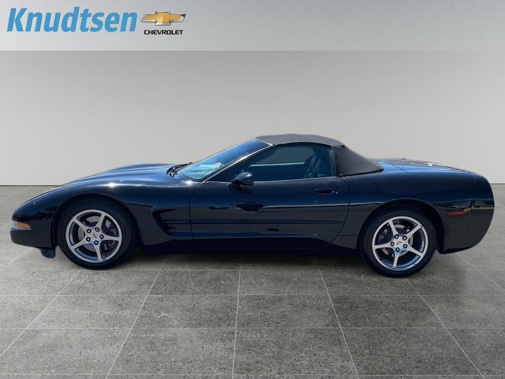 2003 Chevrolet Corvette Base