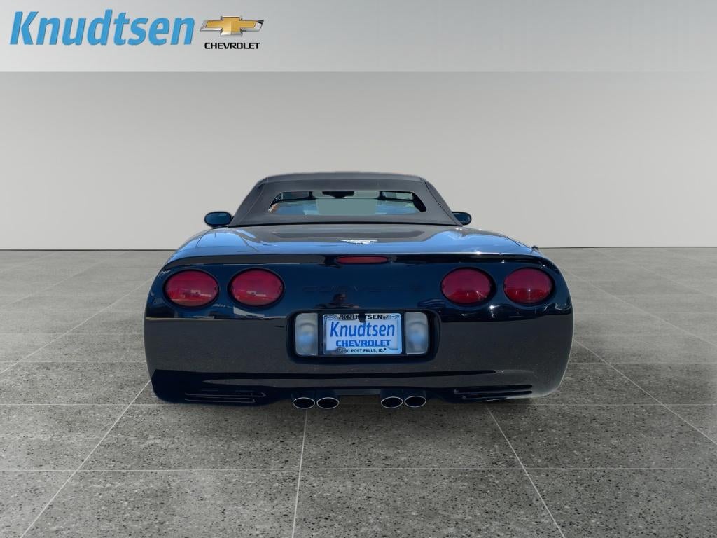 2003 Chevrolet Corvette Base