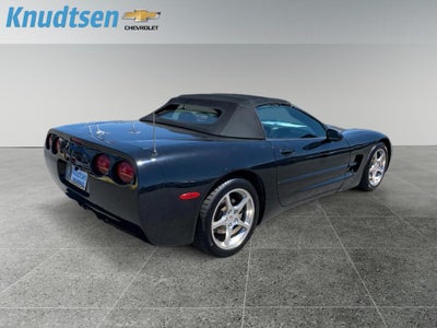 2003 Chevrolet Corvette Base