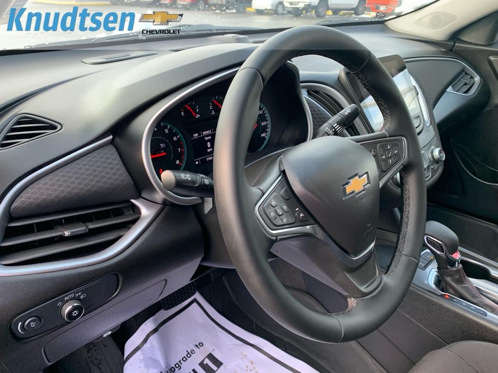 2025 Chevrolet Malibu RS