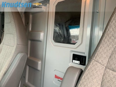 2022 Chevrolet Express Cutaway 3500 BASE