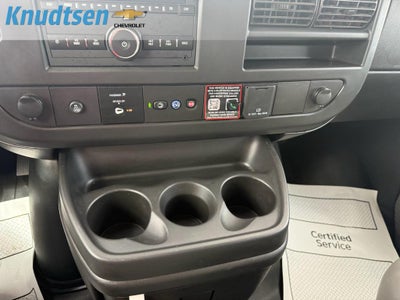 2025 Chevrolet Express Cutaway 3500 1WT