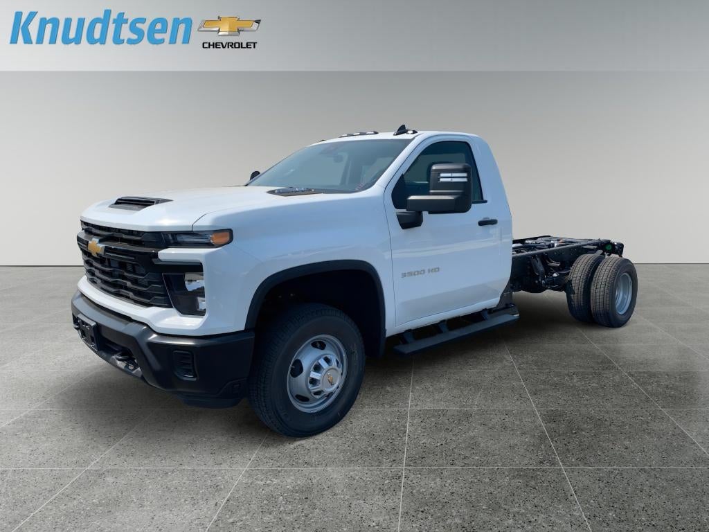 2026 Chevrolet Silverado 3500 HD Chassis Cab Work Truck