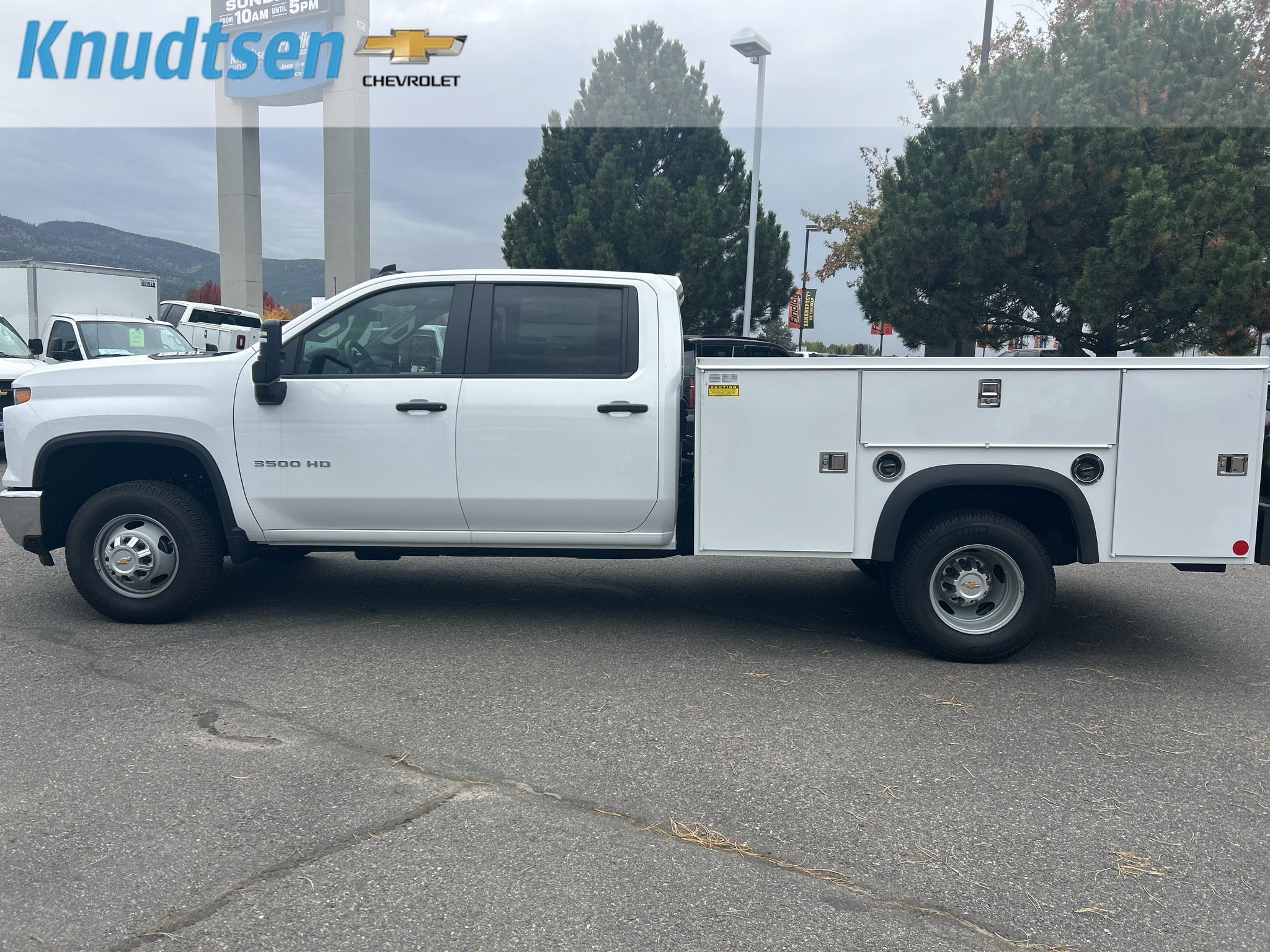 2026 Chevrolet Silverado 3500 HD Chassis Cab Work Truck