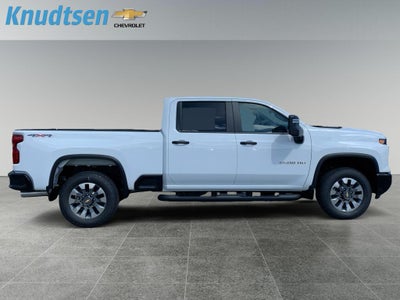 2026 Chevrolet Silverado 2500 HD Custom