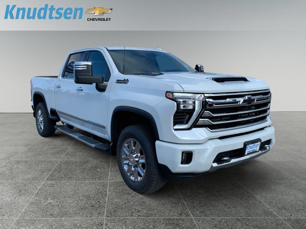 2026 Chevrolet Silverado HD High Country 4WD Crew Cab Standard Box's photo
