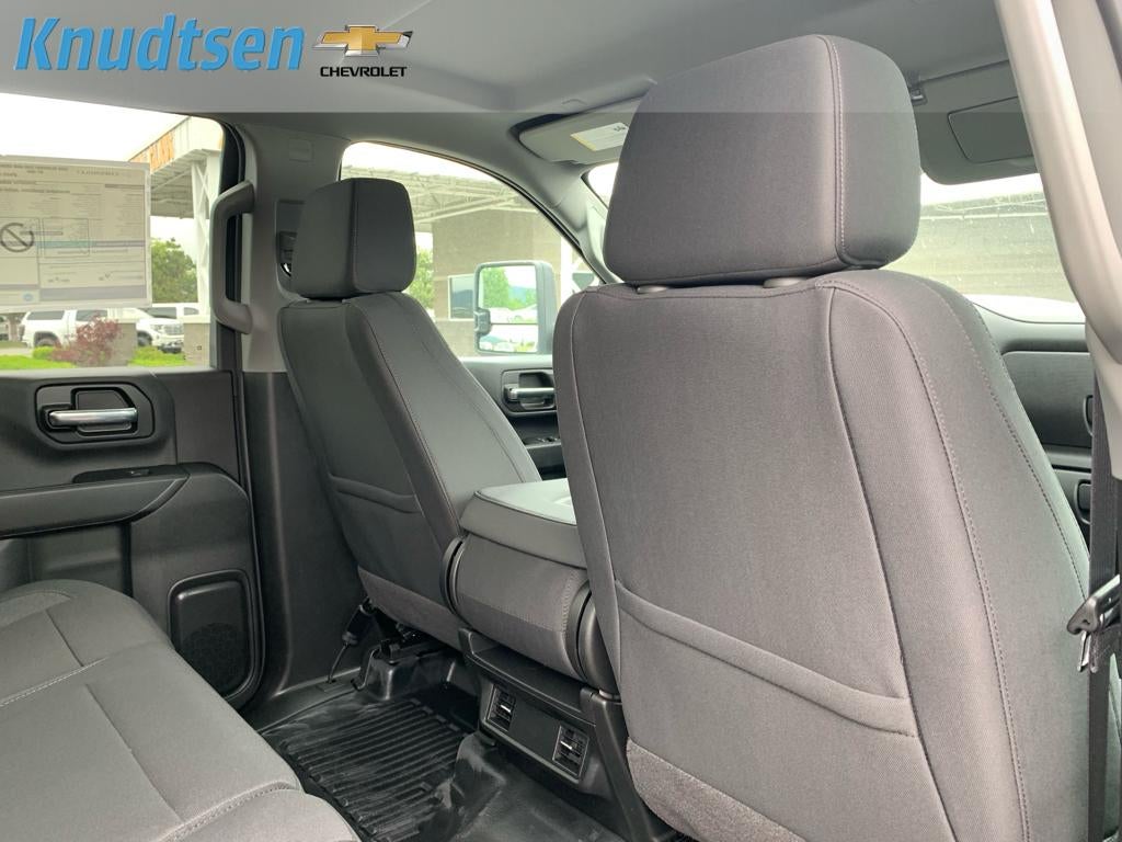 2026 Chevrolet Silverado 3500 HD WT DRW