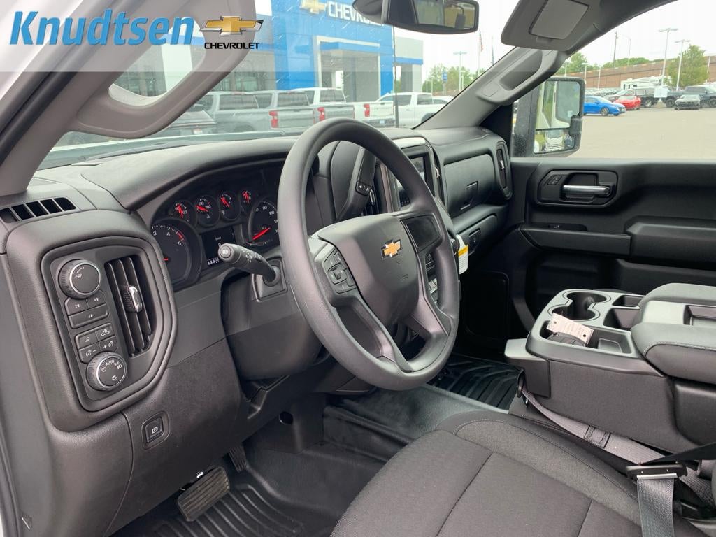 2026 Chevrolet Silverado 3500 HD WT DRW