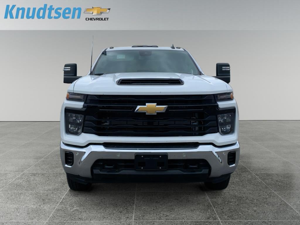 2026 Chevrolet Silverado 3500 HD WT DRW