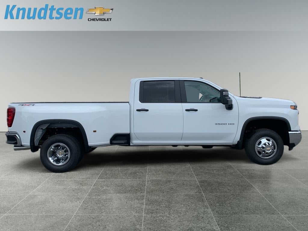 2026 Chevrolet Silverado 3500 HD WT DRW