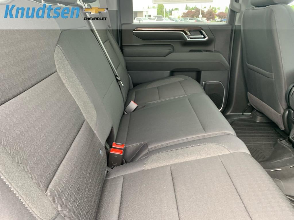 2026 Chevrolet Silverado 3500 HD LT - Photo 15