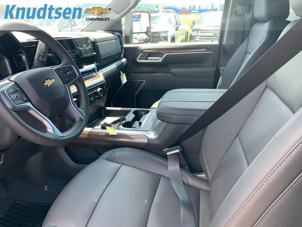 2026 Chevrolet Silverado 3500 HD LT DRW