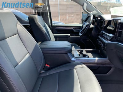 2025 Chevrolet Silverado 3500 HD LTZ