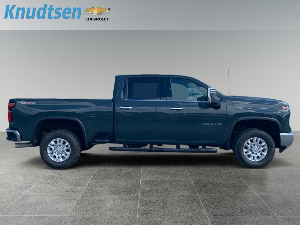 2025 Chevrolet Silverado 3500 HD LTZ
