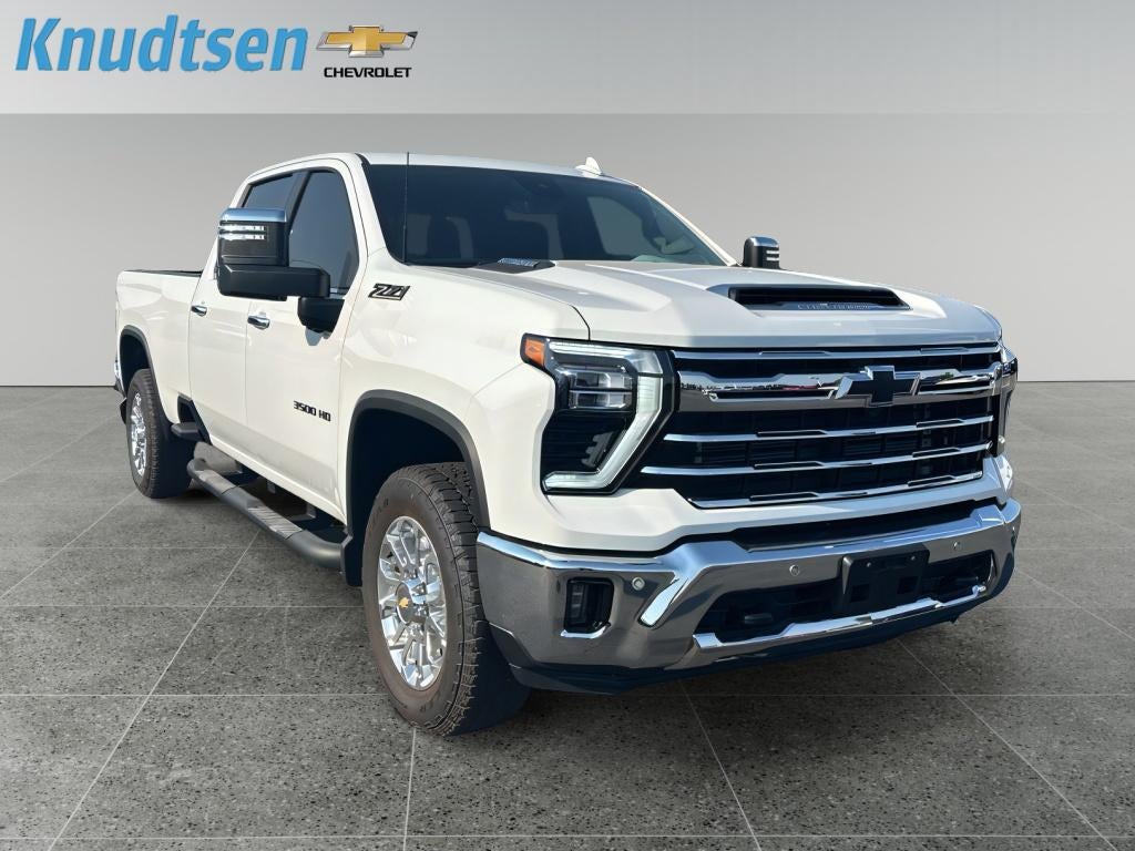 2025 Chevrolet Silverado 3500 HD LTZ