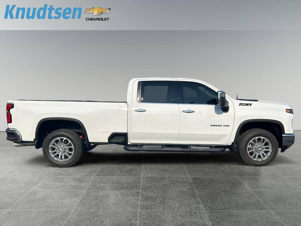 2025 Chevrolet Silverado 3500 HD LTZ